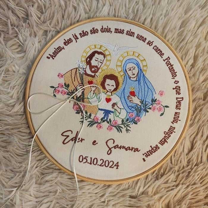 porta alianças bordado com a sagrada familia 1