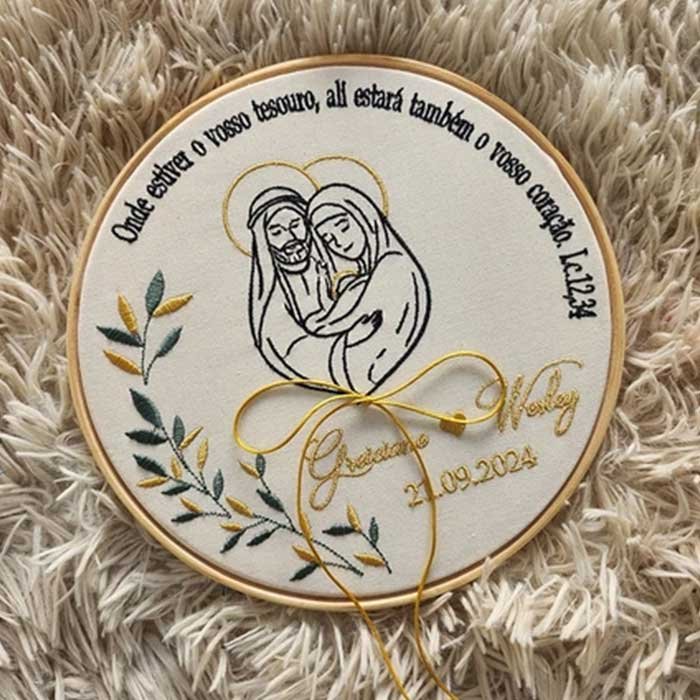 porta alianças bordado com a sagrada familia 11