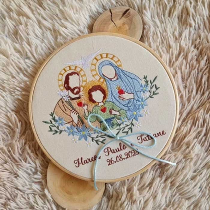 porta alianças bordado com a sagrada familia 13