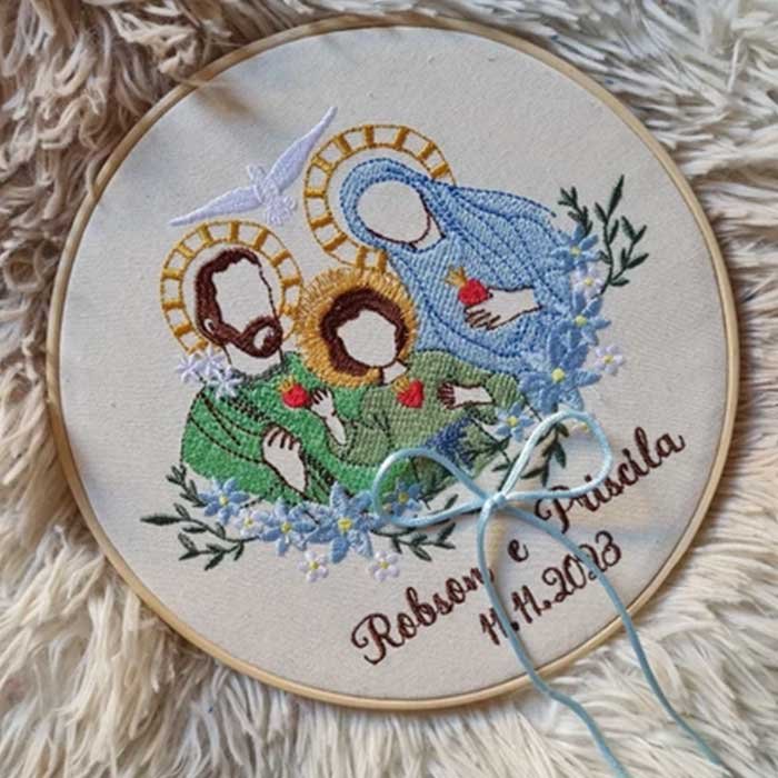 porta alianças bordado com a sagrada familia 14