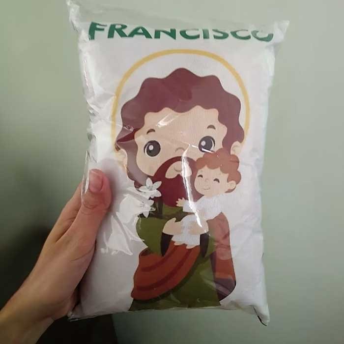 ALMOFADA NANINHA COM IMAGENS SAGRADAS 15