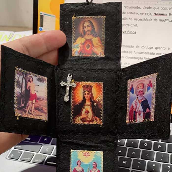 oratório de bolso 1